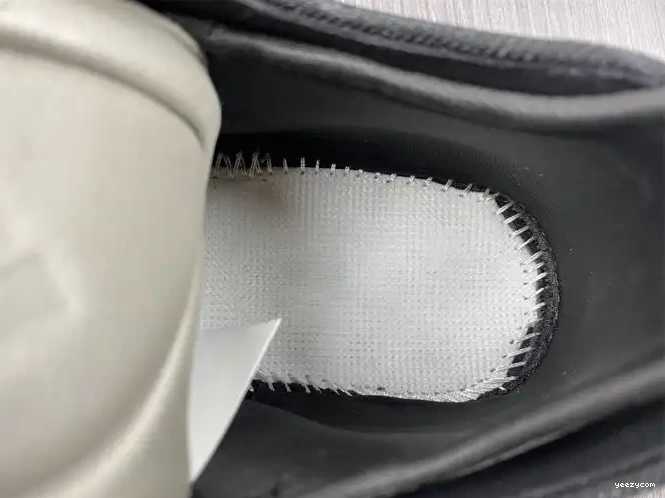 H68031 YEEZY 400 ADIDAS 0625
